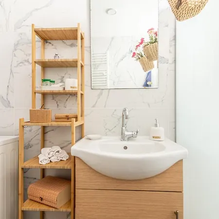 Sophia'S Comfortable Home With A Private Backyard Gazi Esterno foto