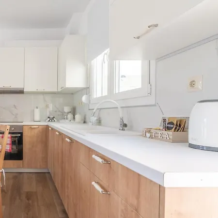 Sophia'S Comfortable Home With A Private Backyard Gazi Esterno foto