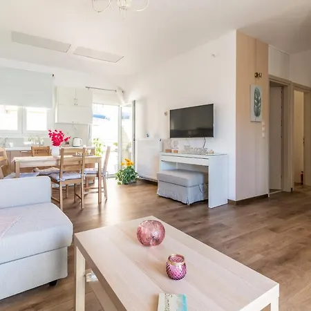 Sophia'S Comfortable Home With A Private Backyard Gazi Esterno foto